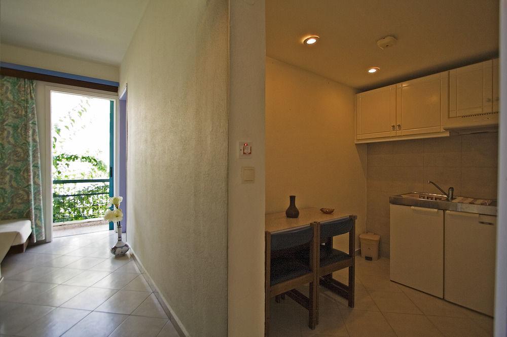 Mariette Rhodes Urban Suites (Adults Only) Rhodes City ภายนอก รูปภาพ